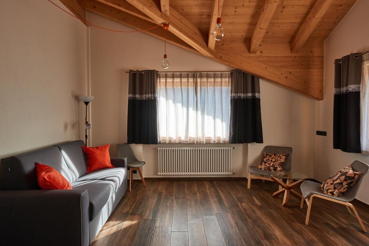 Piodahaus B&B Piedilago Buitenkant foto